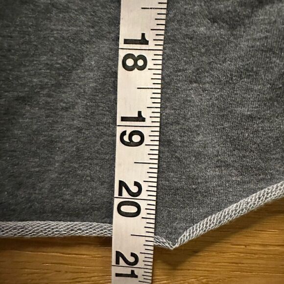 Gymshark cropped hoodie medium gray - Picture 6 of 7